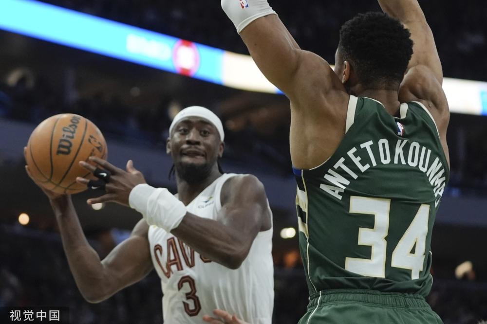 而韩德君则 而韩德君则