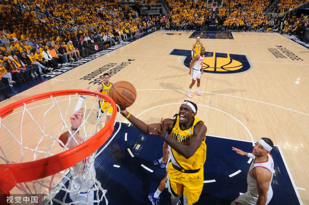 年轻才俊 年轻才俊